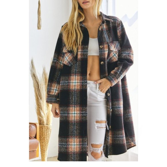 Black and Coral Plaid Longer Shacket in Size Medium by Davi and Dani - Picture 2 of 5